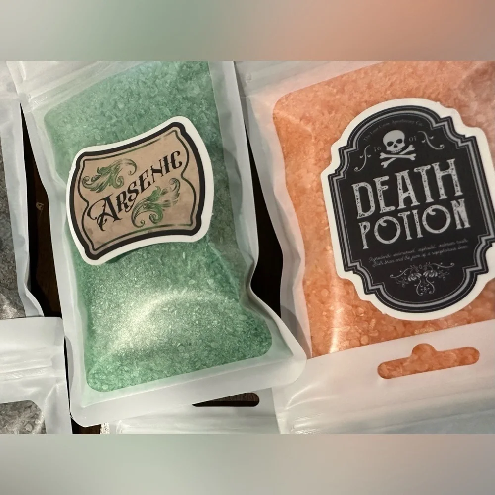Halloween bath salts